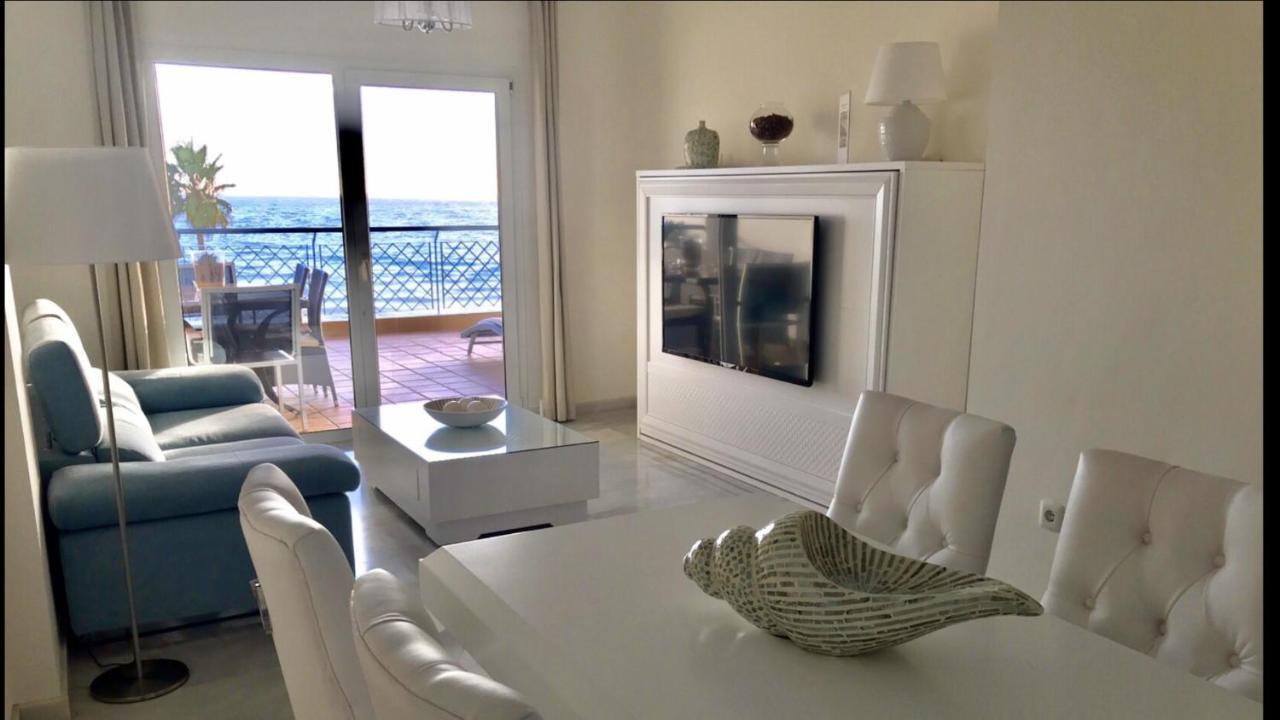Mi Capricho B17 Beachfront Apartment Sitio de Calahonda Exterior photo