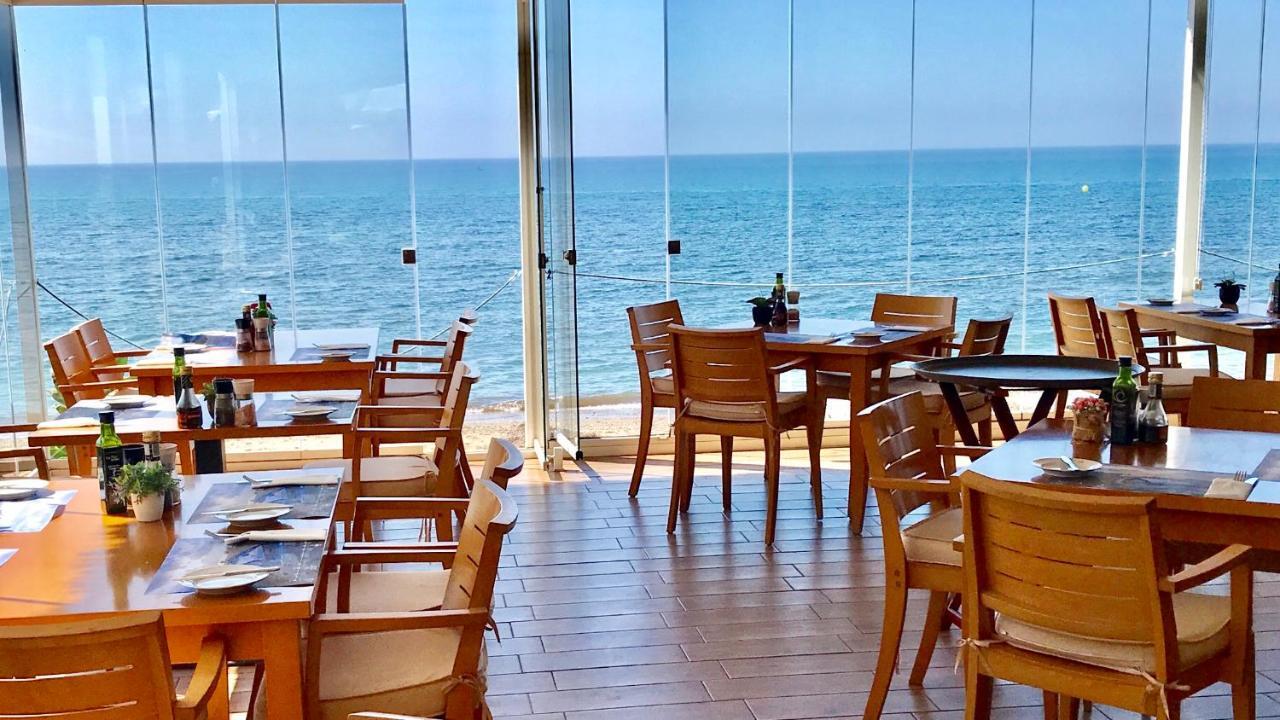 Mi Capricho B17 Beachfront Apartment Sitio de Calahonda Exterior photo