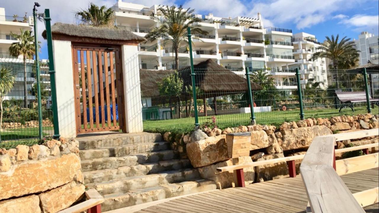 Mi Capricho B17 Beachfront Apartment Sitio de Calahonda Exterior photo