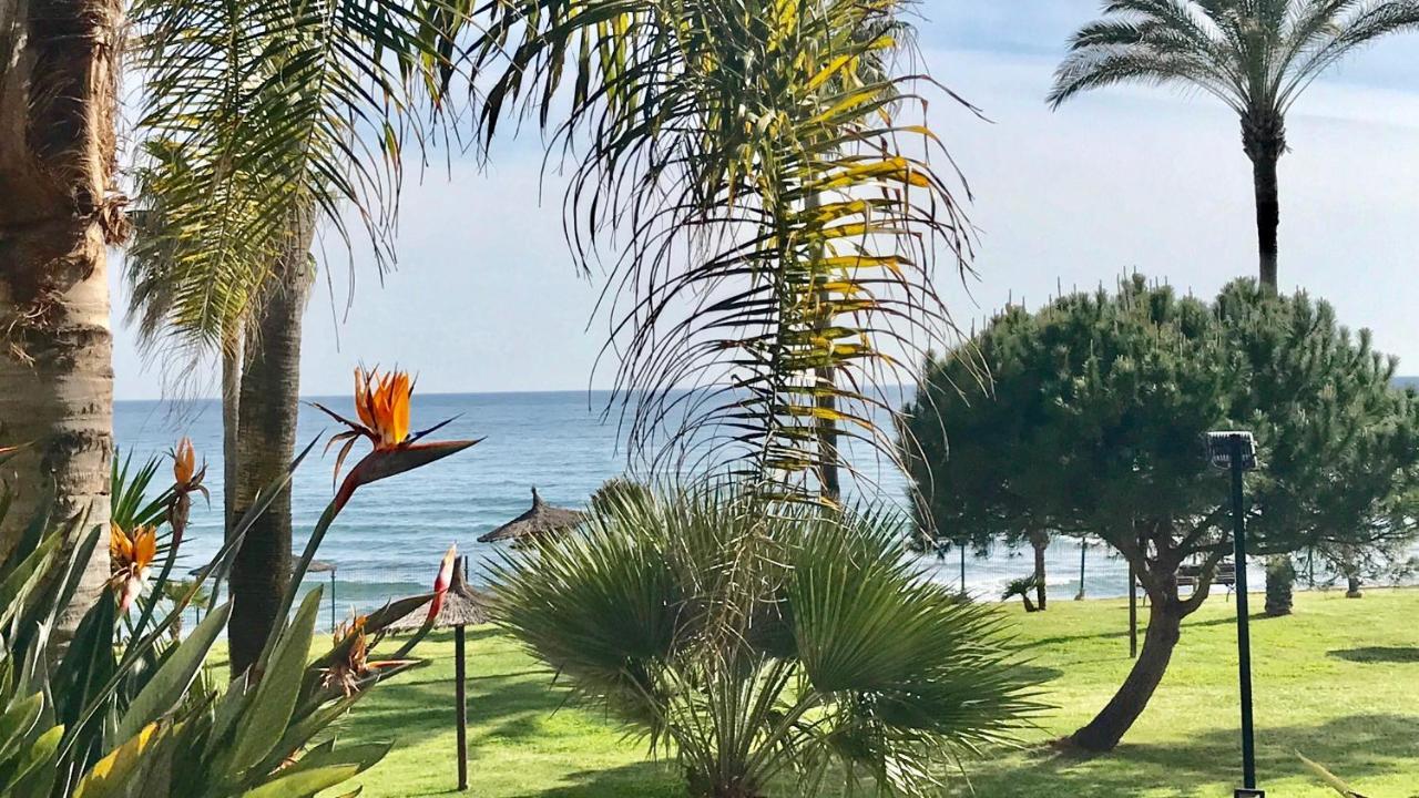 Mi Capricho B17 Beachfront Apartment Sitio de Calahonda Exterior photo