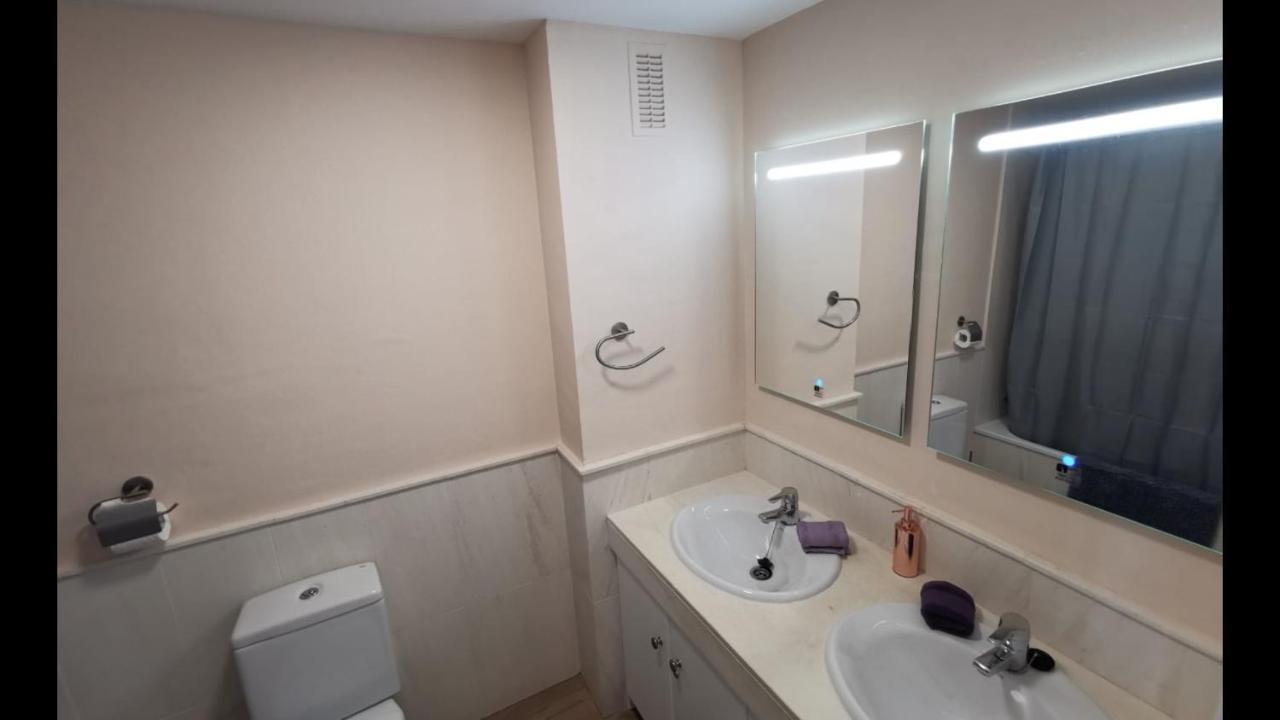 Mi Capricho B17 Beachfront Apartment Sitio de Calahonda Exterior photo